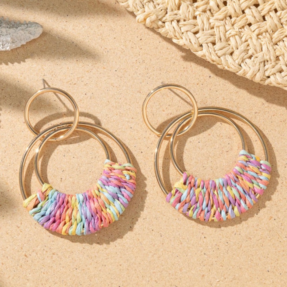 New Gold Tone Round Drop Dangle Earrings Pastel Woven Raffia Bohemian Posts - Picture 2 of 9